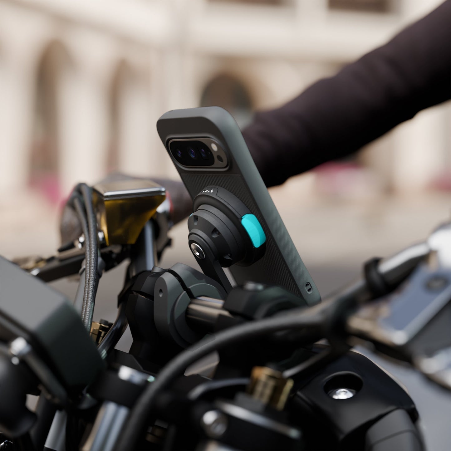 mount-ready-phone-case-intralock-327